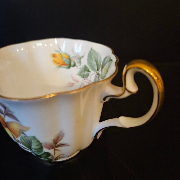 Adderley Fine Bone China Teacup and Saucer Minerve Pattern Yellow Rose England - Picture 4 of 7